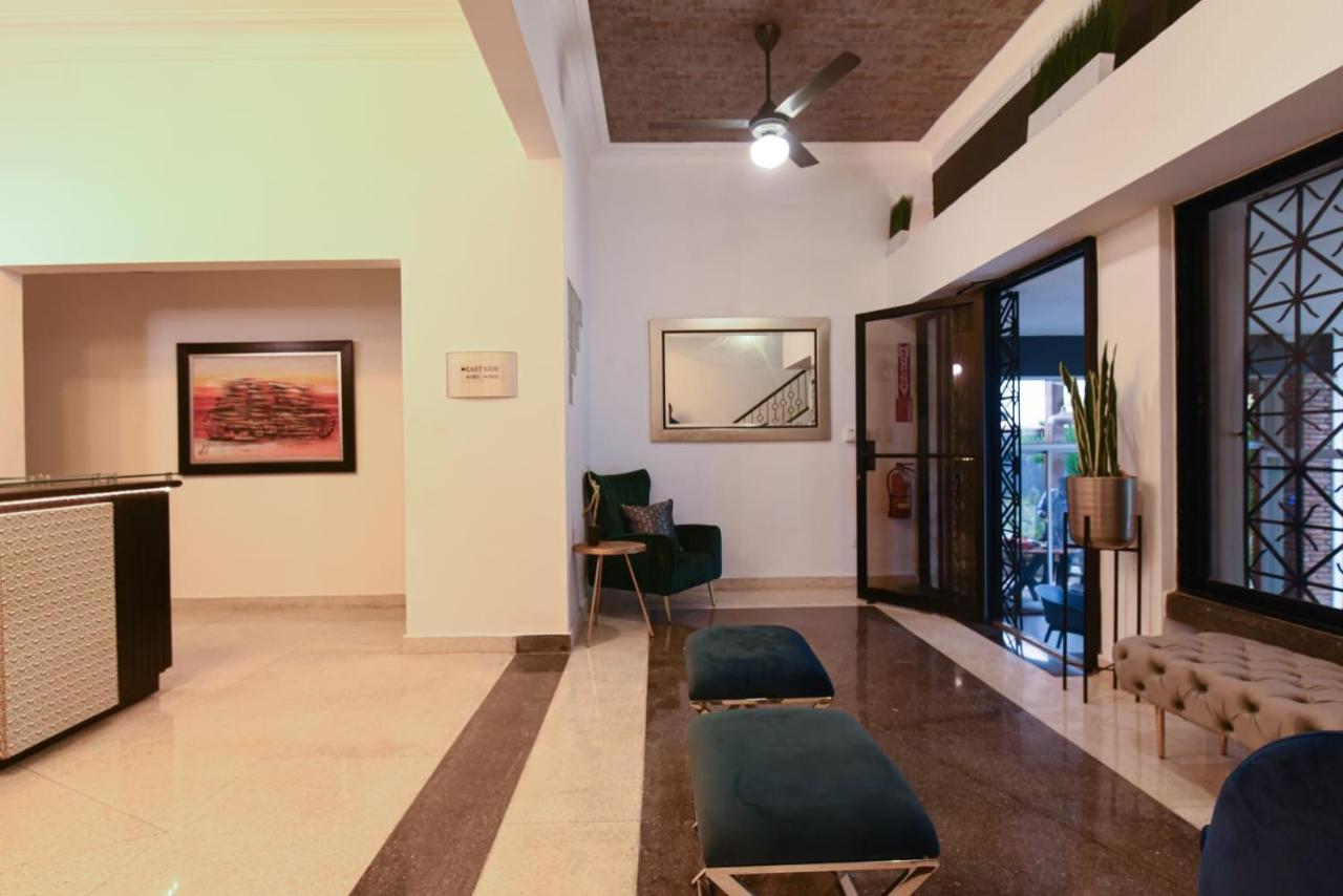 Ph 19 Guesthouse Hotel In Gazcue Санто Доминго Екстериор снимка